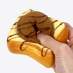 Ice Cream Honey Bread Squishy, Random